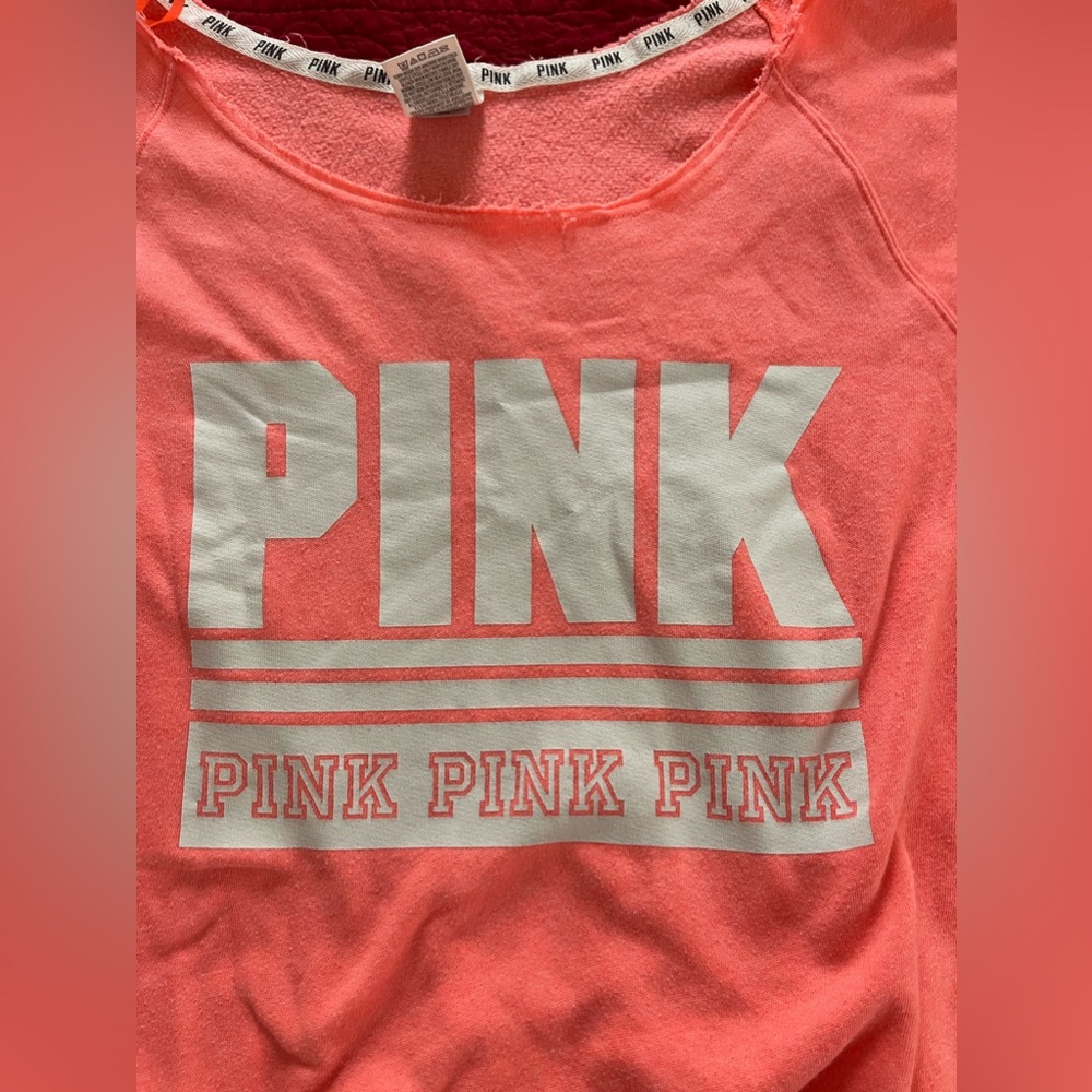 Victoria's Secret PINK Coral Sweatshirt like new Medium - Picture 2 of 13